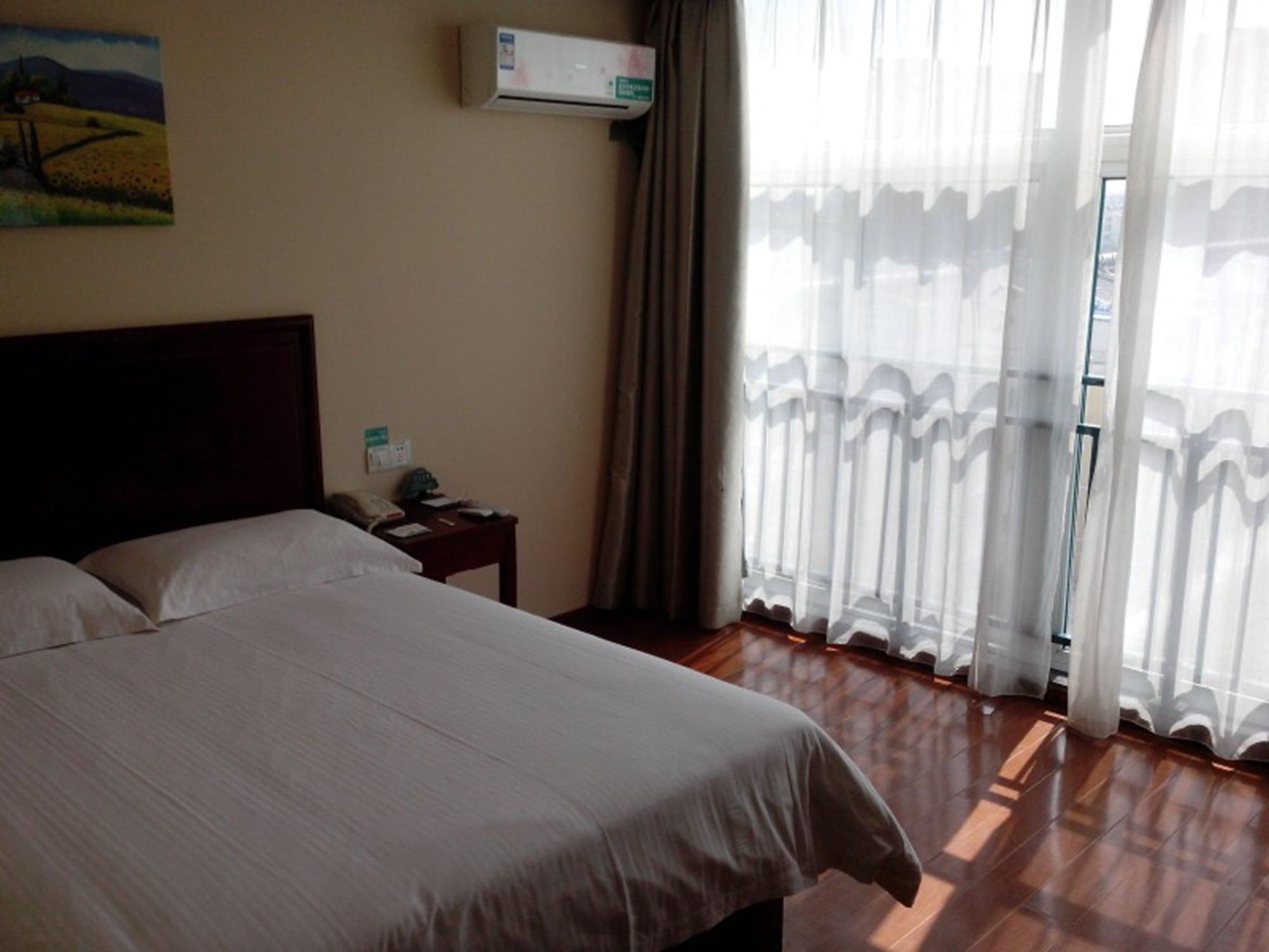 Greentree Inn Jiangsu Xuzhou Feng County East Jiefang Road Business Hotel Exterior foto